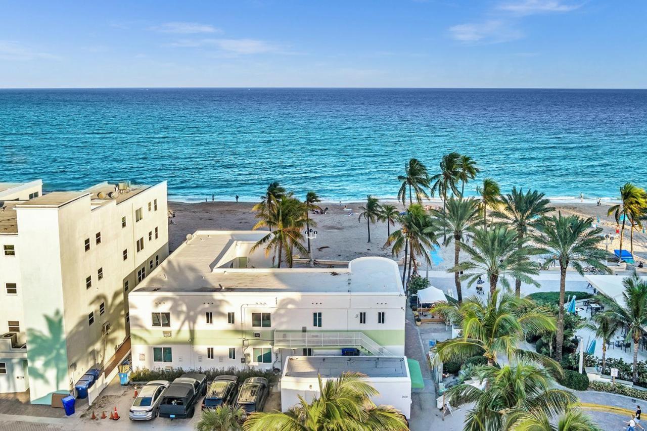 Walkabout 3 King Suite On The Ocean In Hollywood Beach Exterior photo