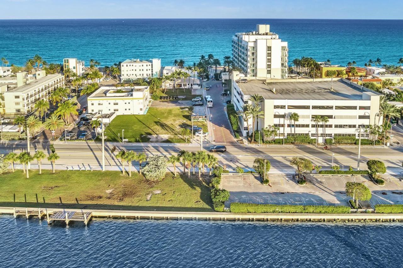 Walkabout 3 King Suite On The Ocean In Hollywood Beach Exterior photo